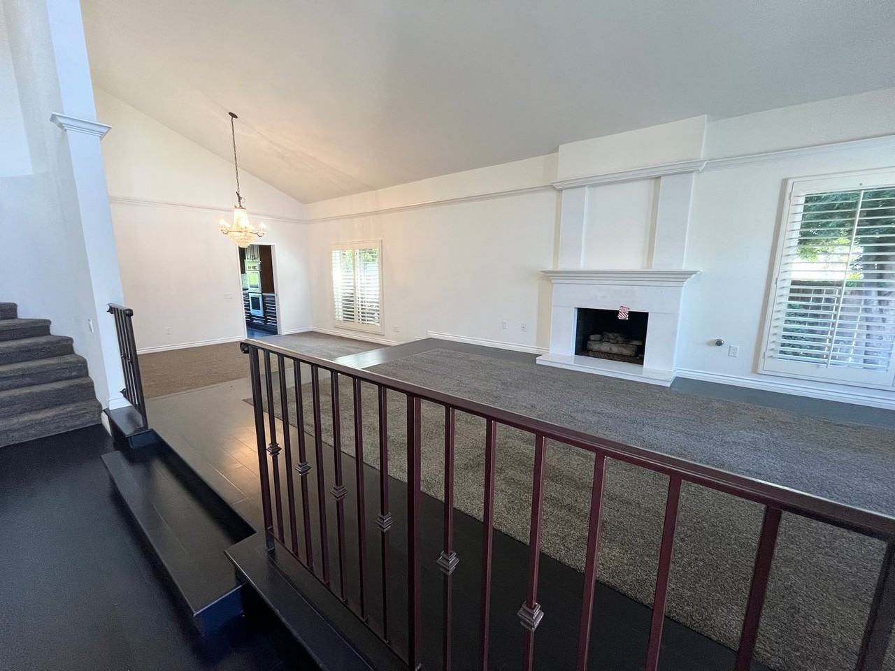 4925 Regla Ct - Photo 3 of 40