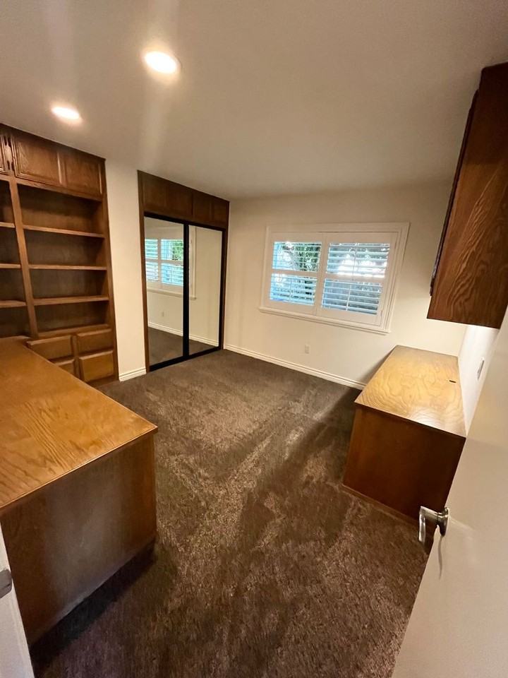 4925 Regla Ct - Photo 5 of 40