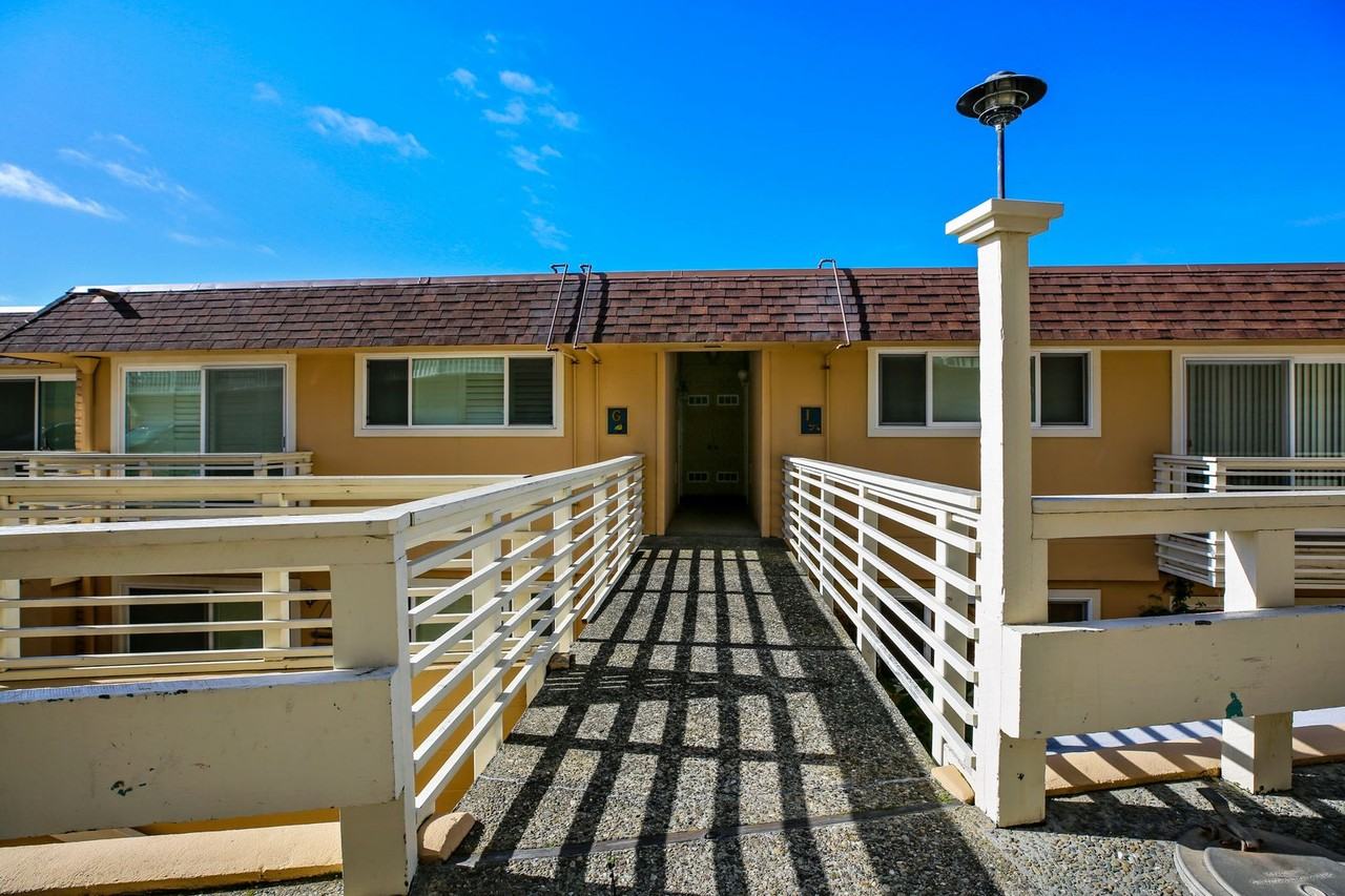 F-230 Rio Del Mar Blvd #I - Photo 2 of 12