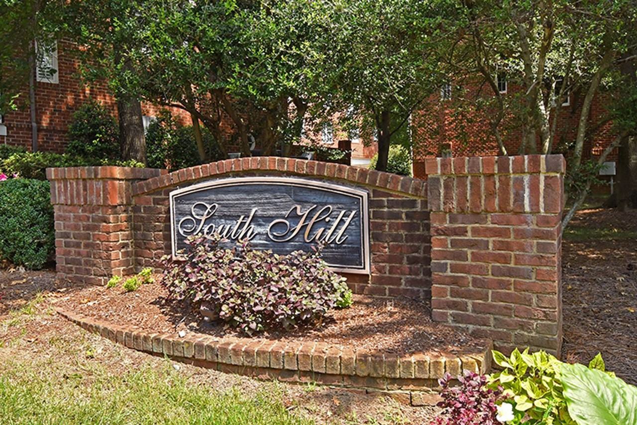 4939 S Hill View Dr - Photo 2 of 34