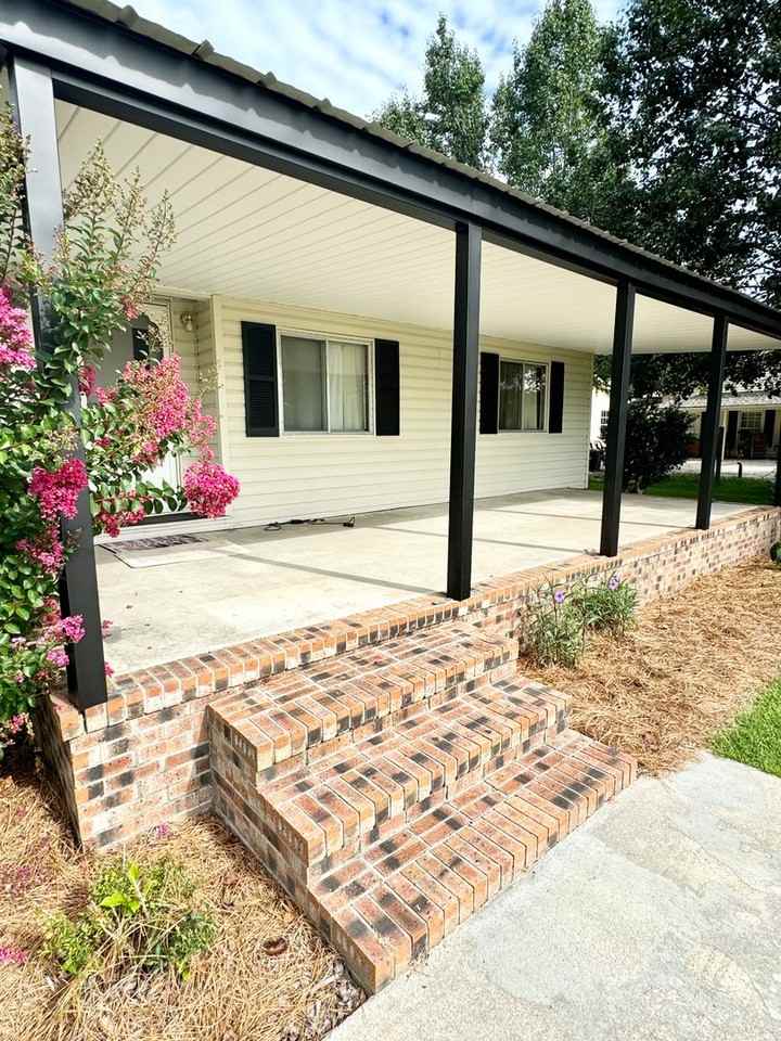 1033 7th Ave - Photo 2 of 36