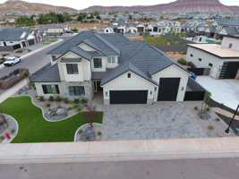 featured image of 3141 S Newport Dr