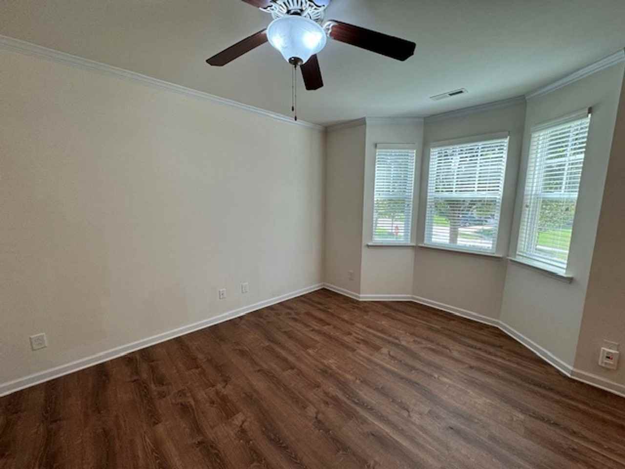 3829 Crimson Clover Ave - Photo 3 of 26