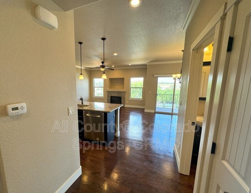 866 Redemption Pt - Photo 3 of 50