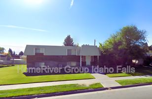 featured image of 1110 Garfield St #4
