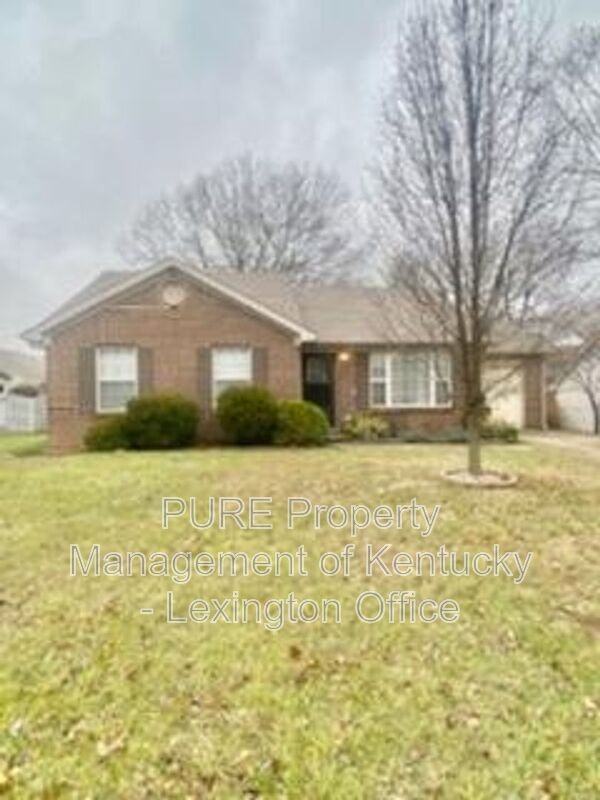 138 Hemingway Pl - Photo 2 of 20