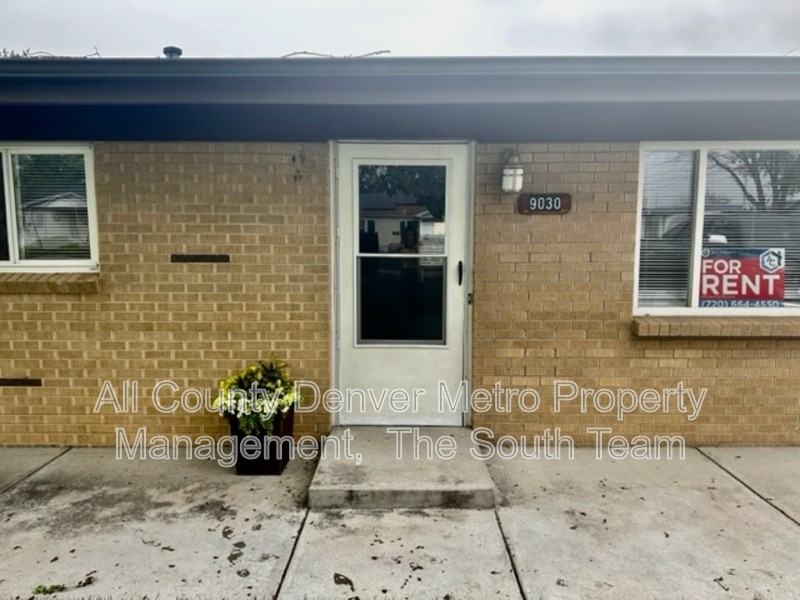 9030 Elm Ct - Photo 2 of 23