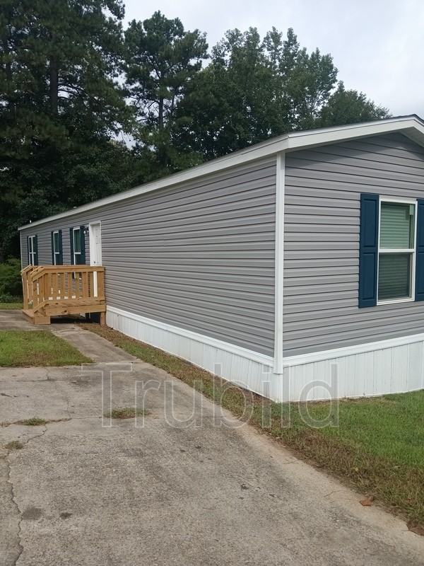 6 Camden Dr - Photo 2 of 7