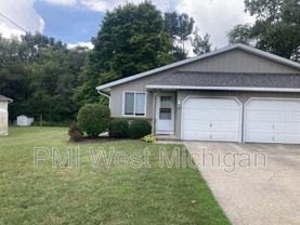 7255 Periwinkle Ave Se - Photo 1 of 1