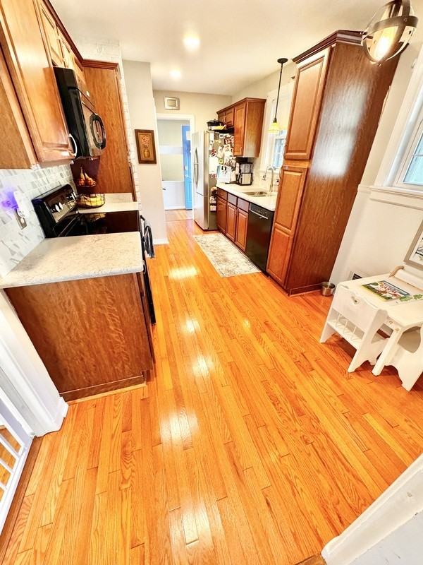 7550 Comanche Dr - Photo 3 of 24