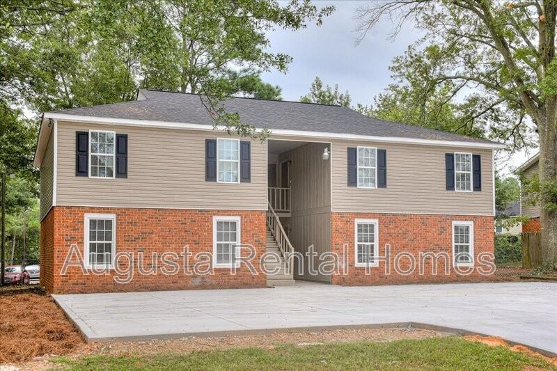 170 Conifer Dr - Photo 2 of 20