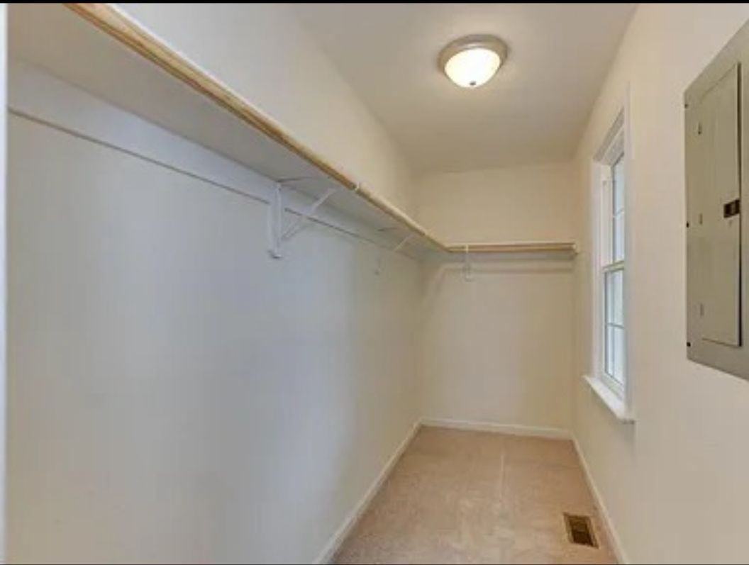 500 Fillmore Dr - Photo 7 of 12