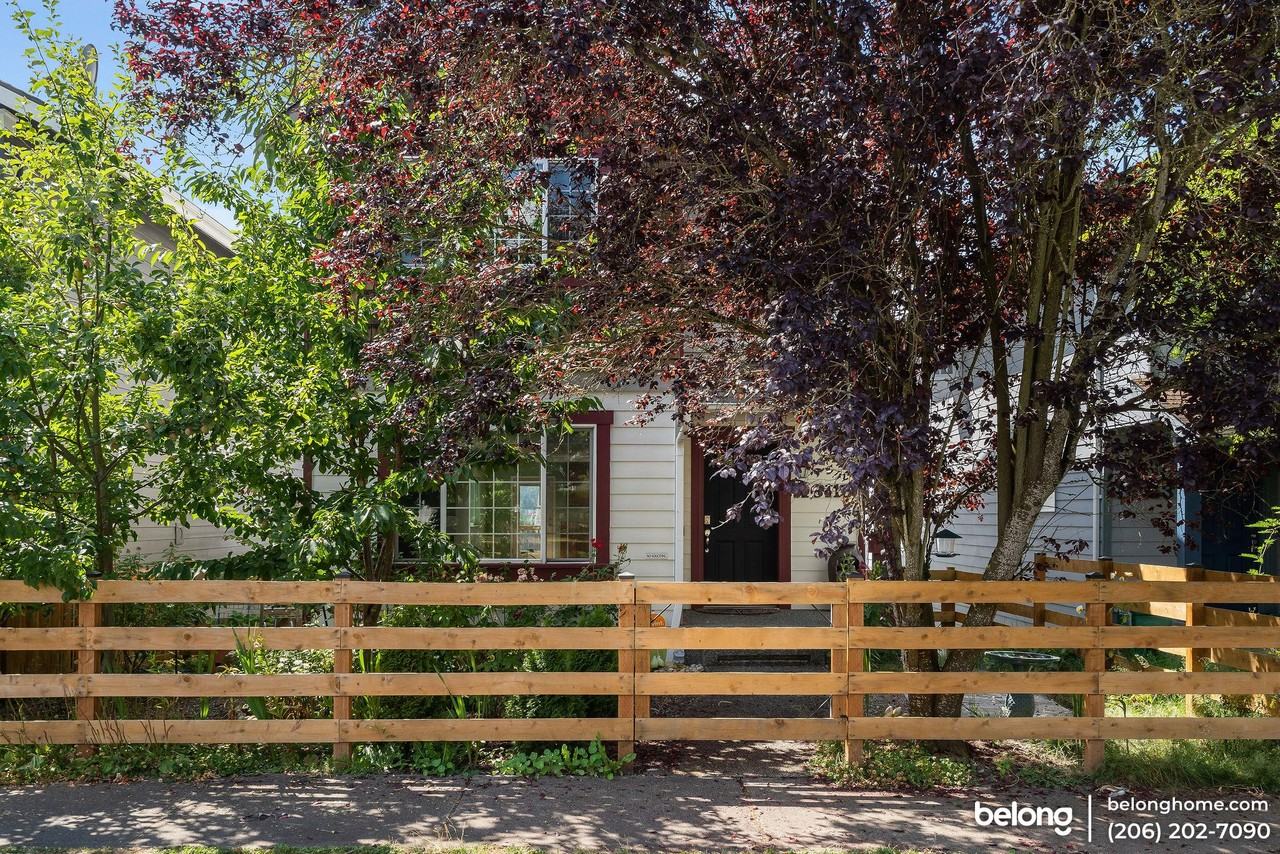 16119 2nd Ave Ne - Photo 2 of 34