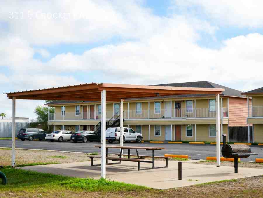 Ka'Anali Apartments - Photo 3 of 3