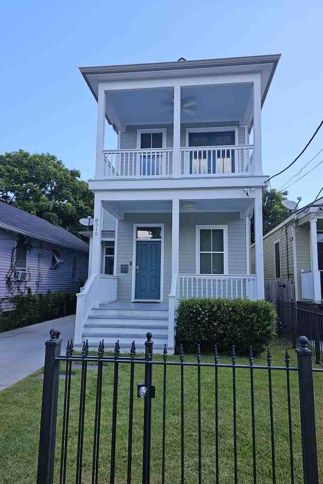 8515 Jeannette St #B - Photo 2 of 13