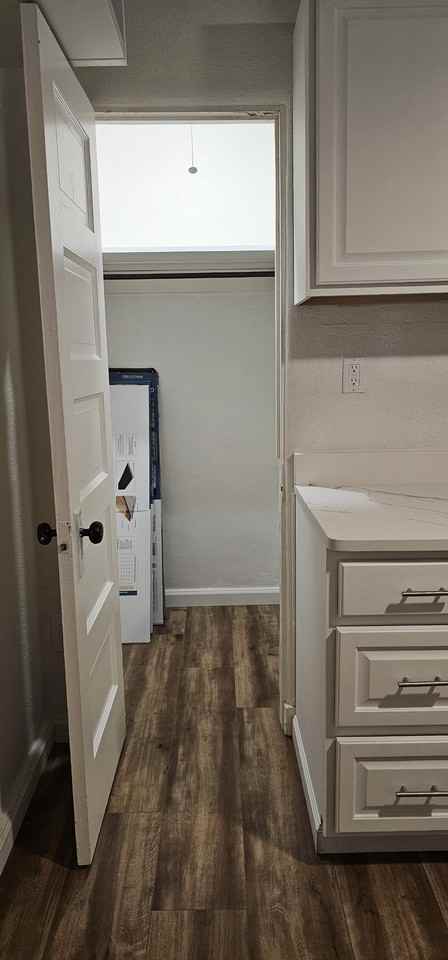 408 Keleher Ave Nw #NA - Photo 3 of 14