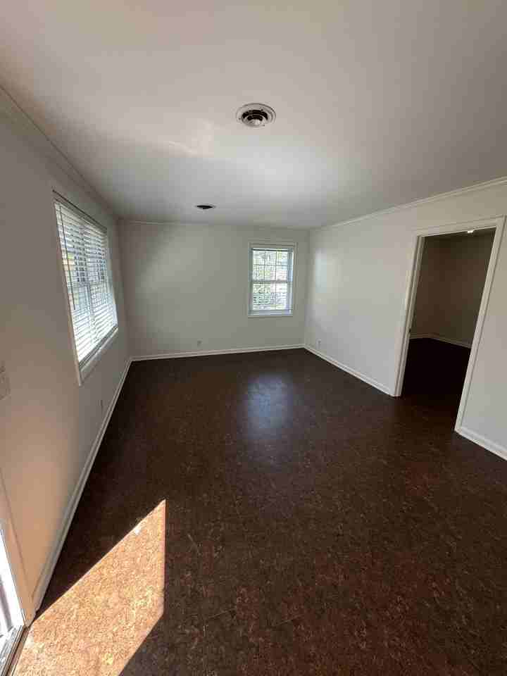 2213 White Ave #NA - Photo 4 of 16