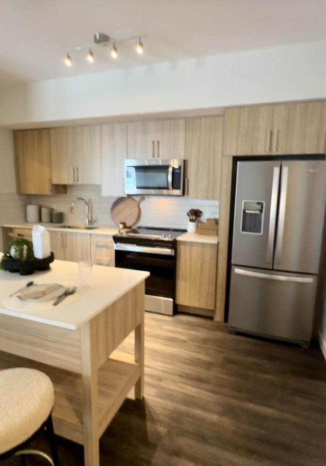 1724 3rd Ave S #2 - Photo 3 of 38