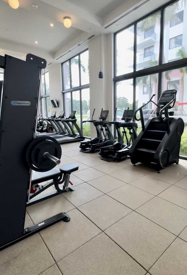 1724 3rd Ave S #2 - Photo 4 of 38