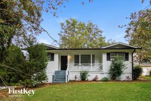 featured image of 4684 Clemmons Dr