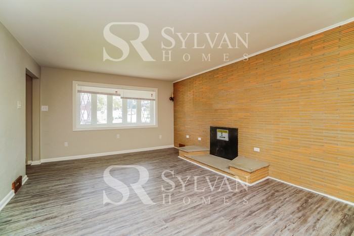 7305 Shannon Rd - Photo 2 of 15