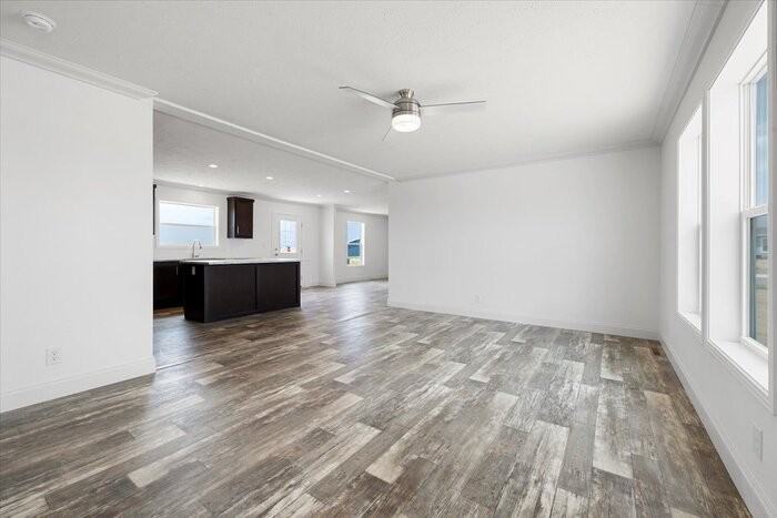 23684 Redtail Dr - Photo 2 of 6