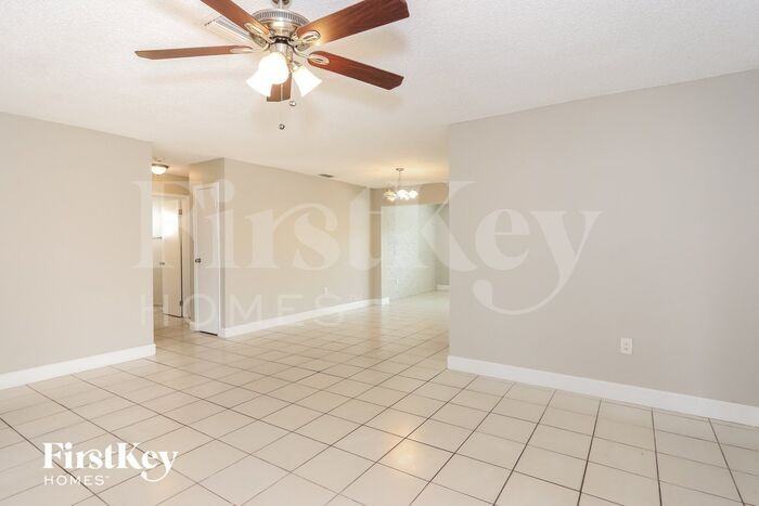 3001 Midland Pl - Photo 3 of 15