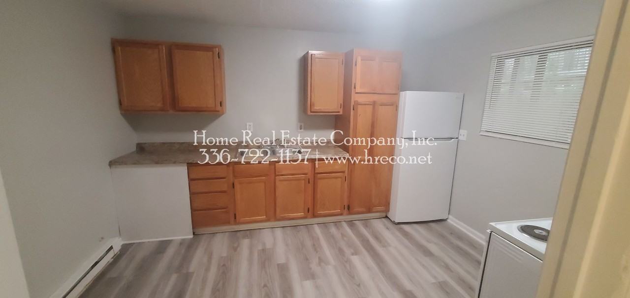 1400 West Academy Street #14 - Photo 5 of 9