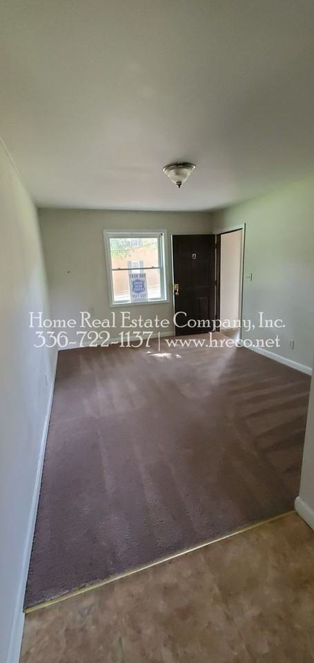 605 W 23rd St #A - Photo 2 of 7