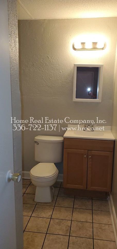 1338 Gray Ave #A - Photo 4 of 8