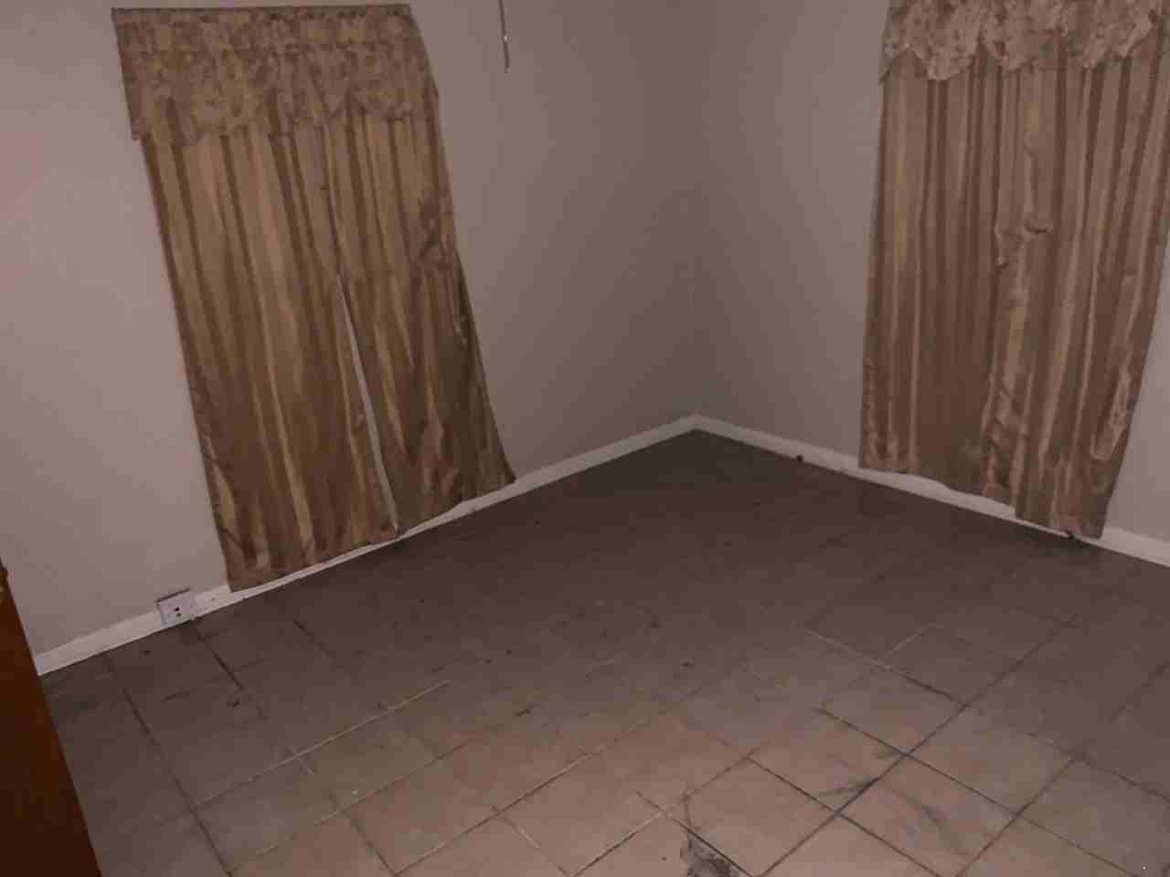 3395 Howze St - Photo 3 of 17