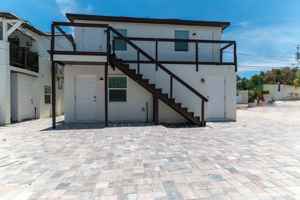 featured image of 166 17th Ave Se