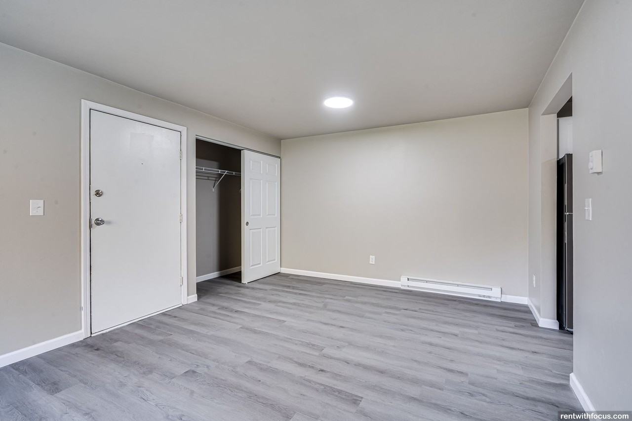 Lakeview Ridge - Photo 7 of 20