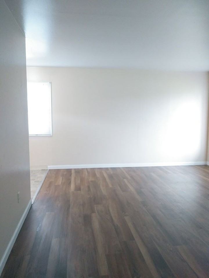 267-269 Cypress St - Photo 3 of 15