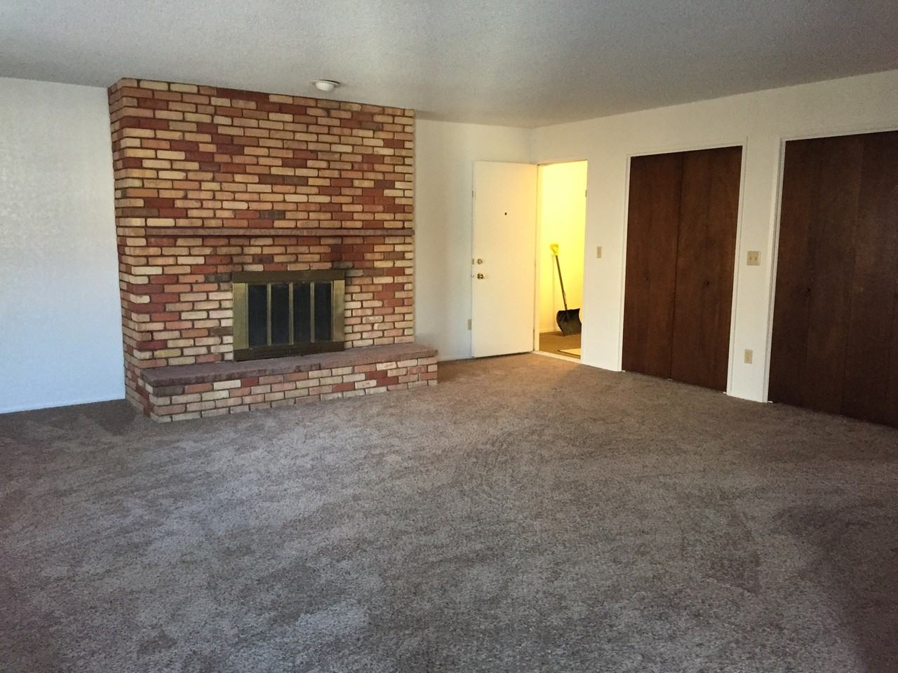 1391 Easy Street - Photo 2 of 5