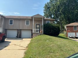 featured image of 16427 E 28th Terrace Ct S