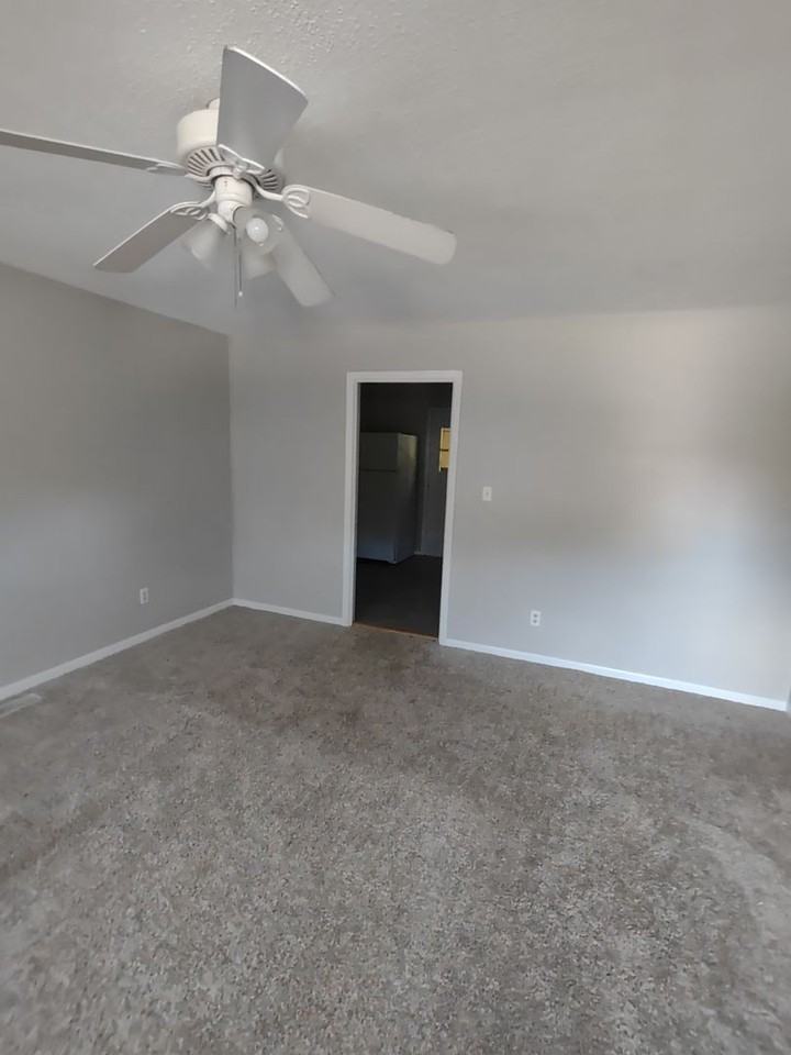 Riverside - Photo 2 of 3