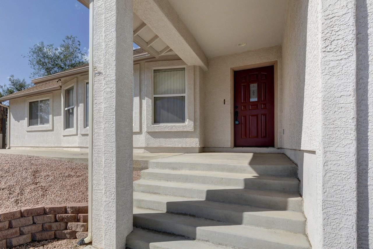 8381 E Hopi Cir - Photo 3 of 39