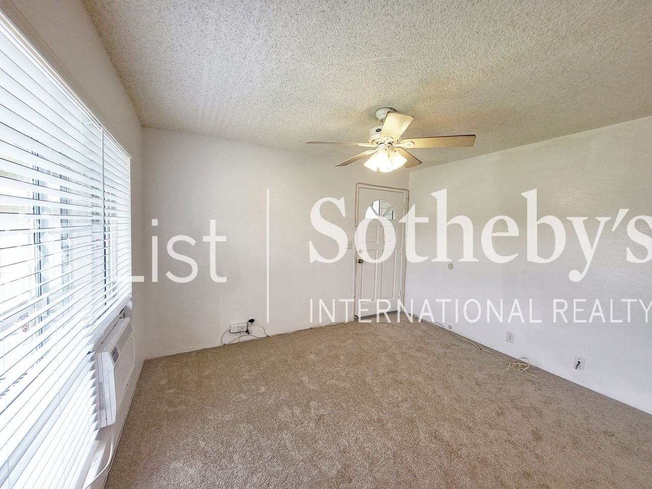 46-1018 Emepela Way - Photo 4 of 18