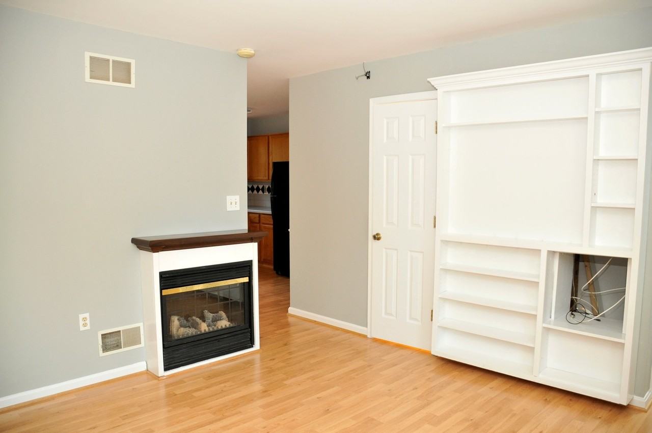 125 N Towne Ct - Photo 4 of 17