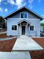 16435 Front Ave - Photo 1 of 1