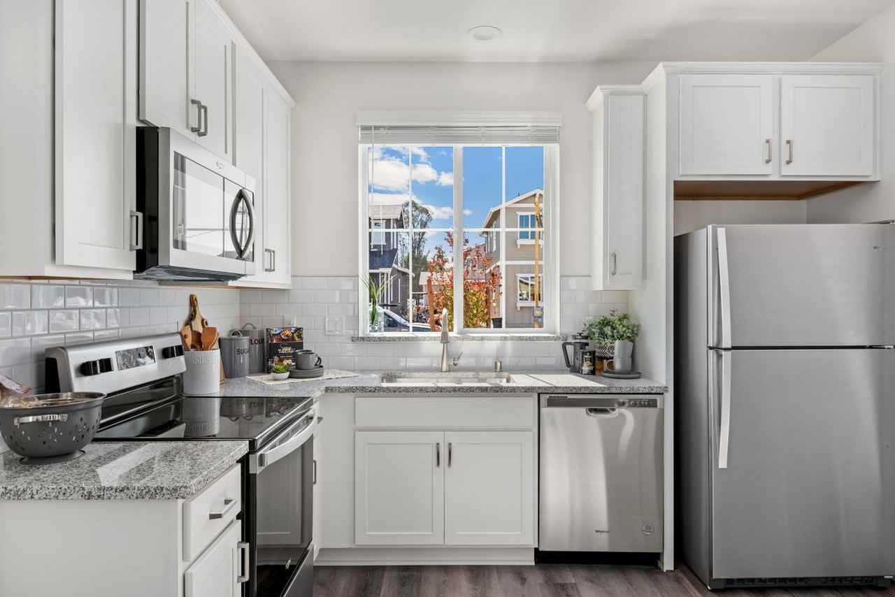 2085 Landen Ln - Photo 6 of 15