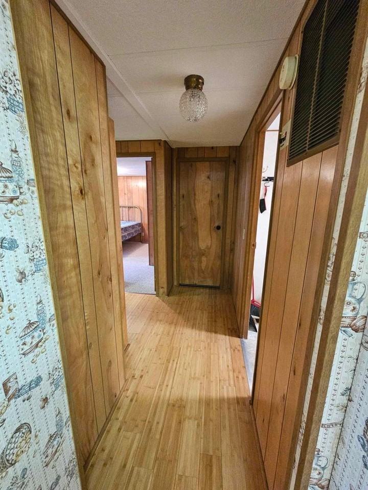 31468 Kings Point Rd - Photo 7 of 24