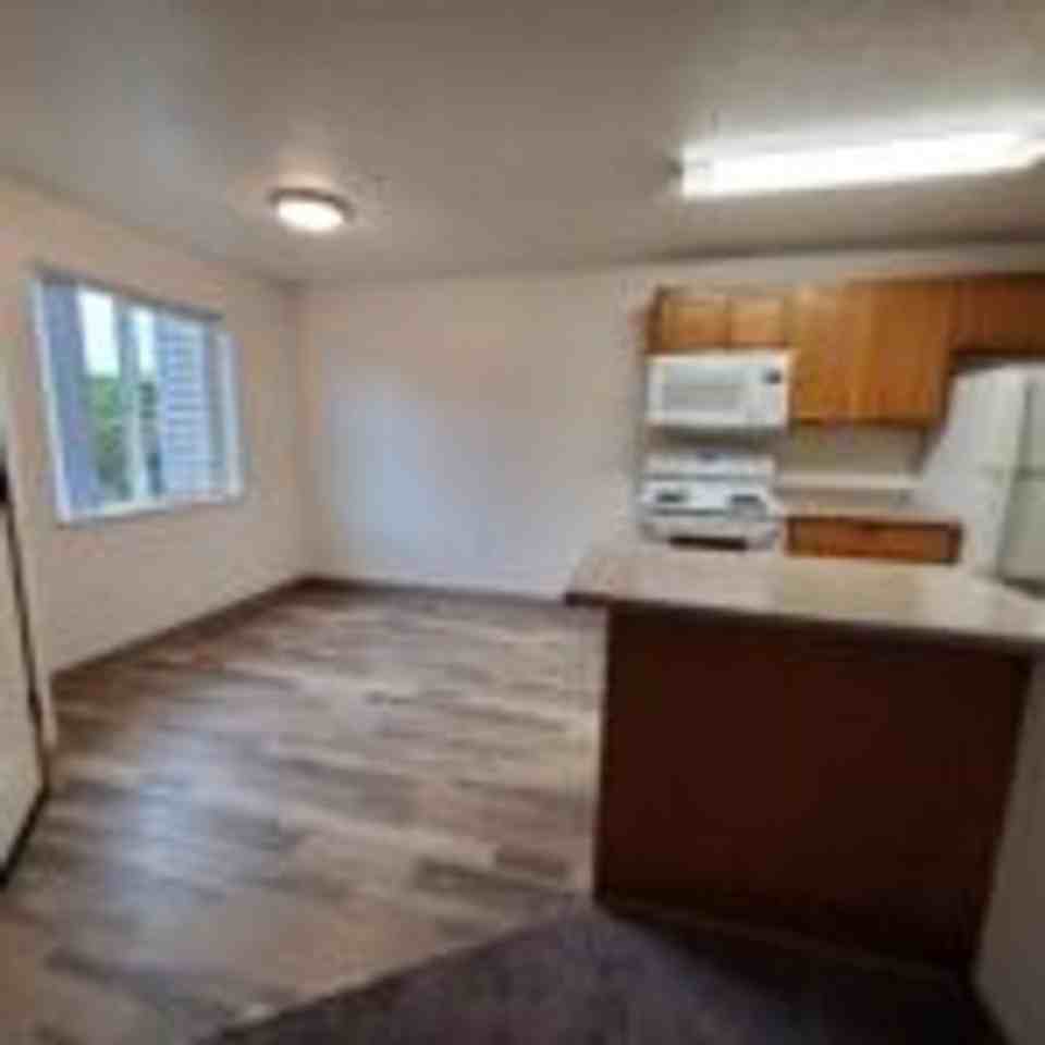 Halsey Heights - Photo 3 of 33