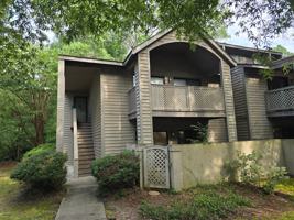 featured image of 1001 Creekside Way