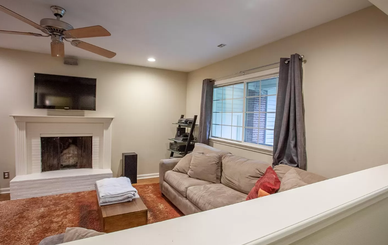 1312 South Marion Avenue - Photo 3 of 21