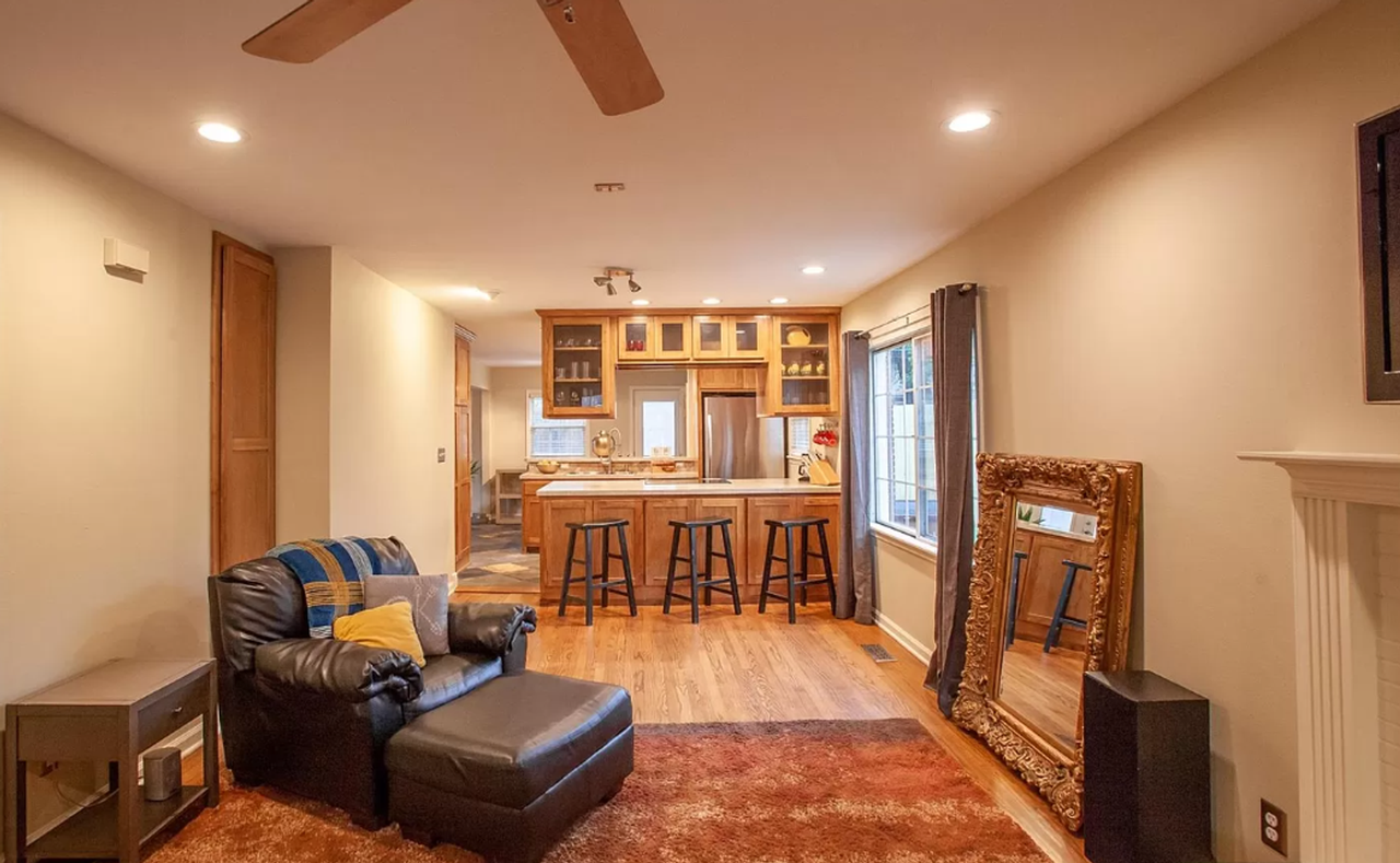 1312 South Marion Avenue - Photo 7 of 21