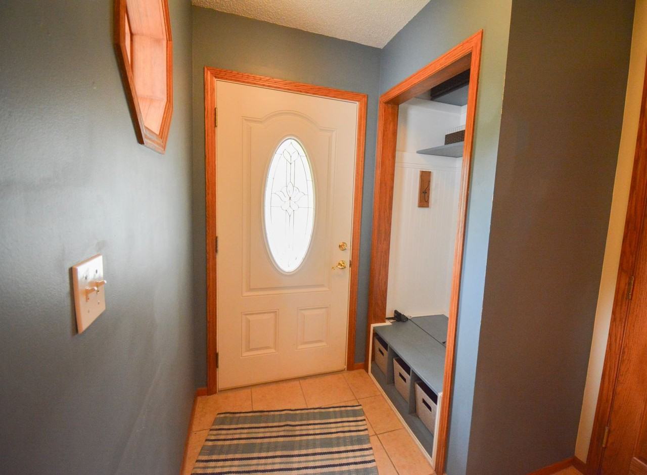 321 9th St Nw - Photo 2 of 19