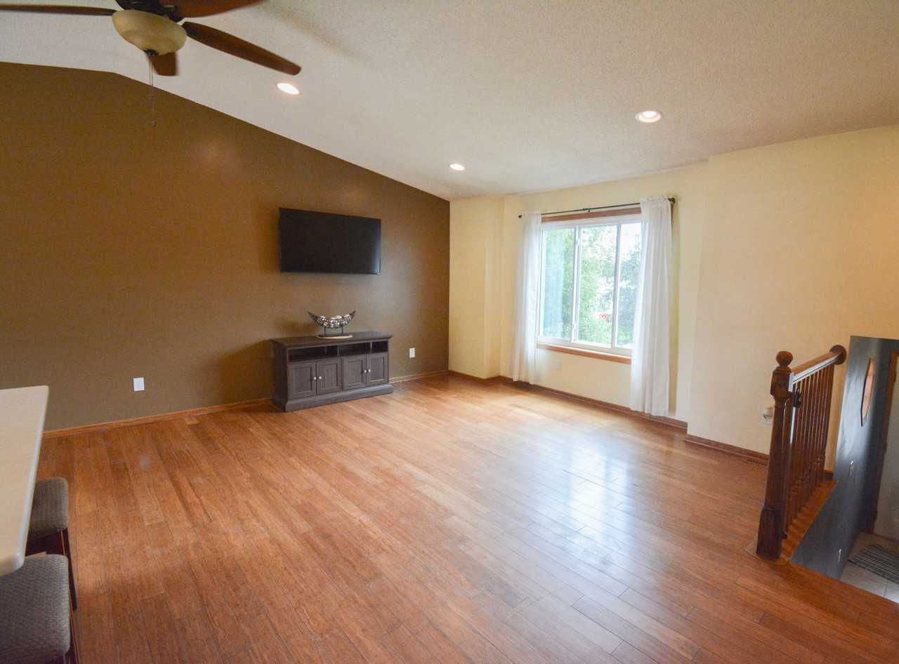 321 9th St Nw - Photo 3 of 19