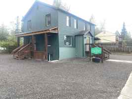 featured image of 751 7th Ave